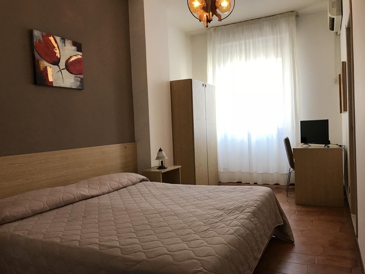 Hotel La Sirenetta Джардини Наксос Екстериор снимка