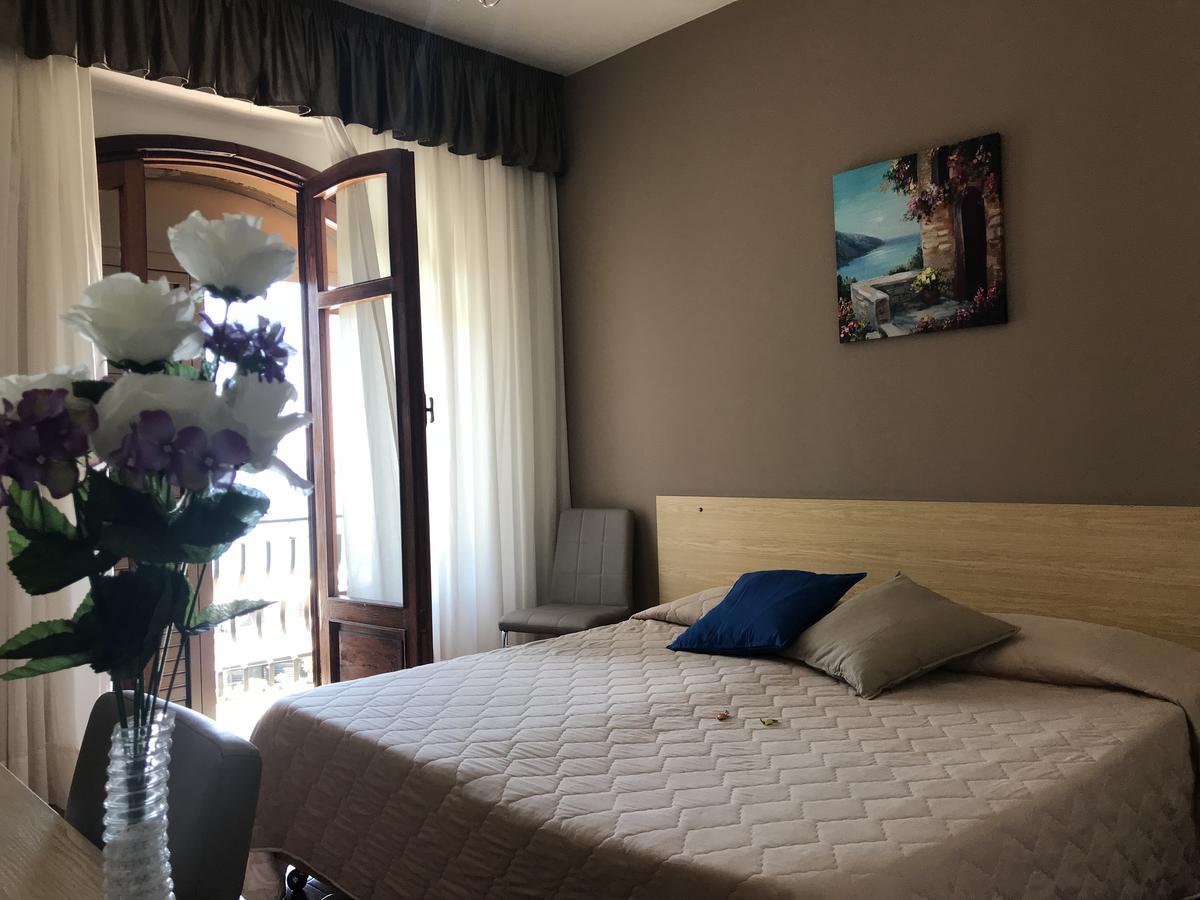 Hotel La Sirenetta Джардини Наксос Екстериор снимка